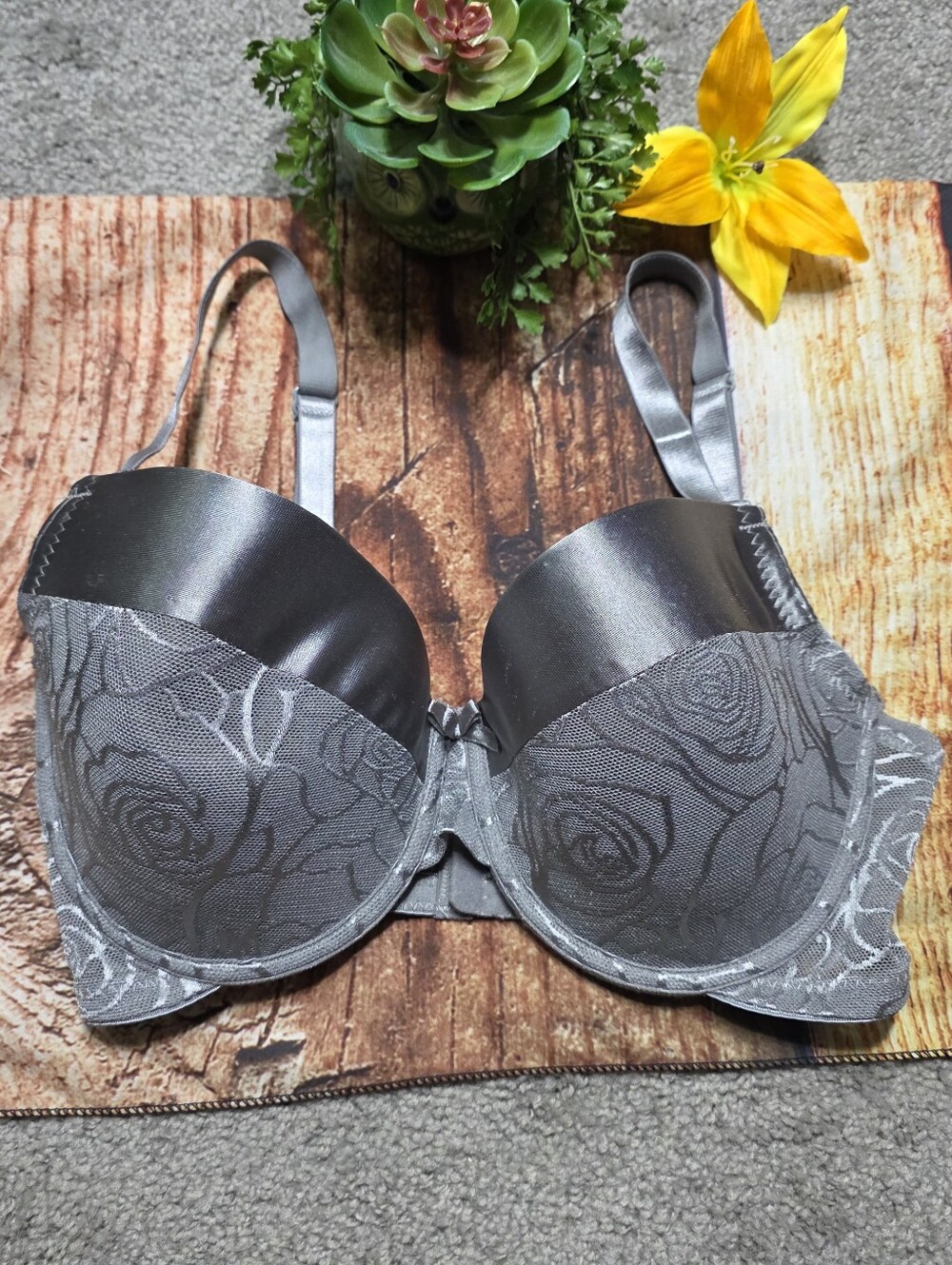 Rene Rofe Gray Lace Floral Bra Size 36D